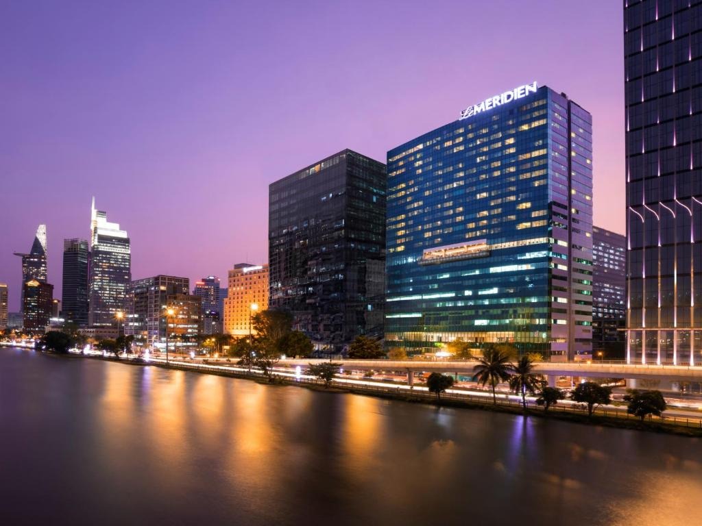 هتل لمریدین سایگون